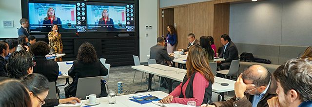 IDB Behavioral Economics Training for Officials of the National Directorate of Taxes and Customs (DIAN) in Colombia